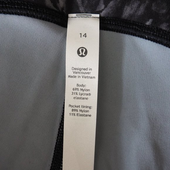 Lululemon Women's Swift Speed High-Rise Crop 21" Legging Aquila Black Multi - Picture 12 of 15